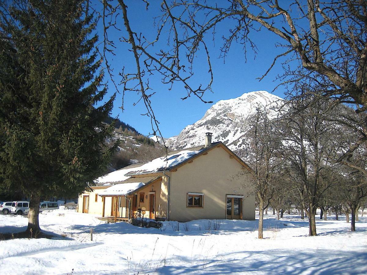Chambres D'Hotes La Pierre D'Oran L'Argentiere-la-Bessee Exterior photo
